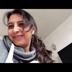 Meet your Posher, Ana